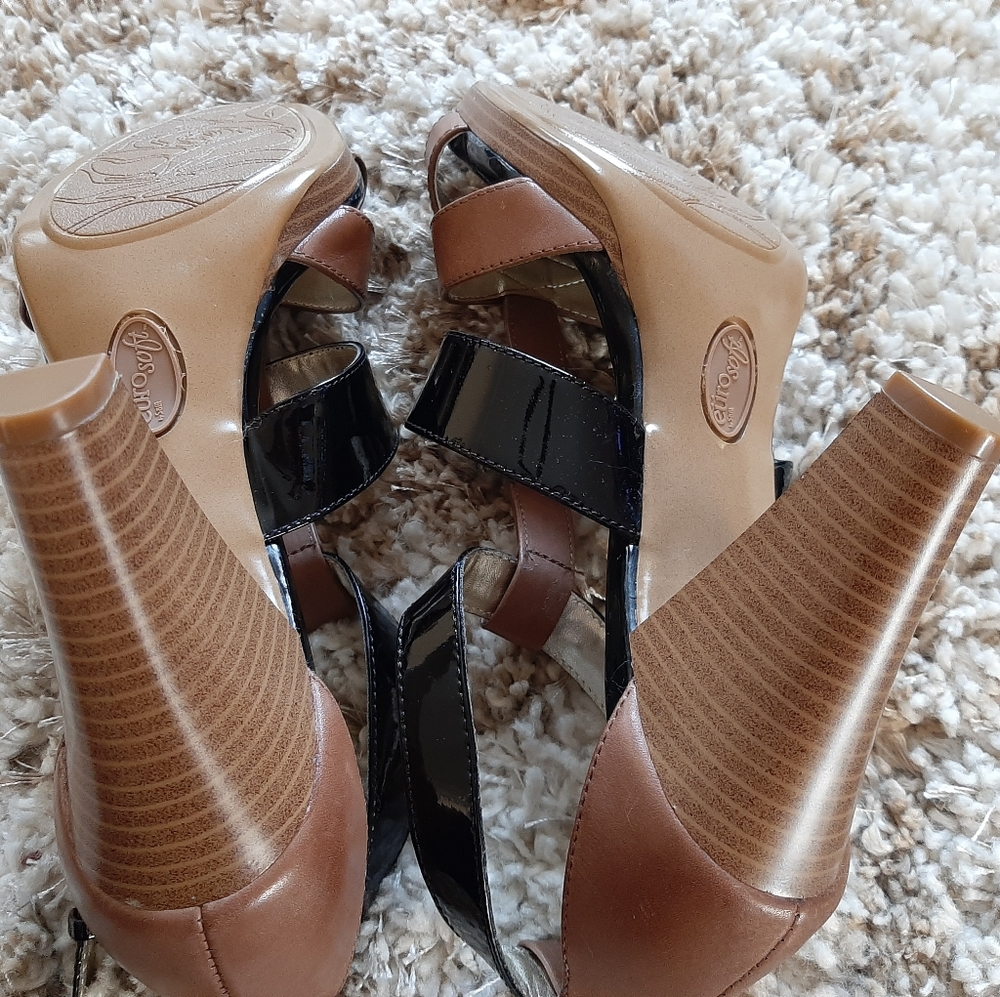 Eurosoft by Sofft Women's Black & Tan Heeled Leather Sandals Size 9M - Picture 7 of 9